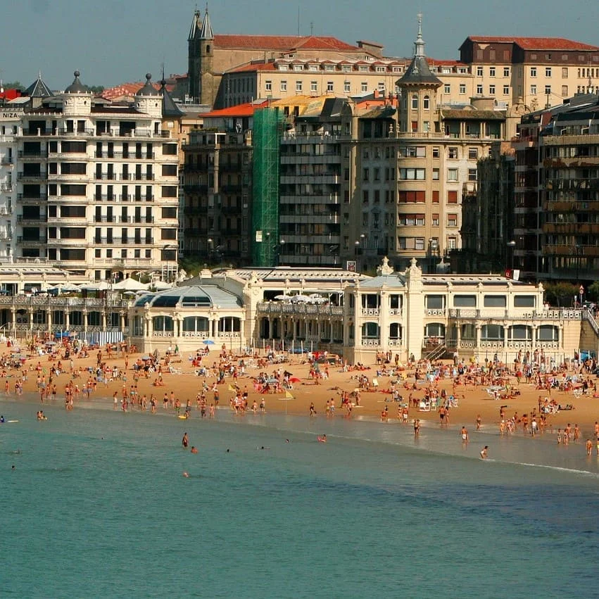 Avantages des services de traduction basque de PoliLingua
