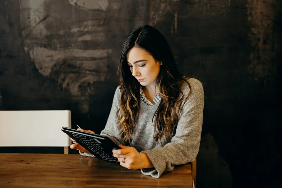 IA, PEMT ou Humain ? Choisir la Bonne Solution de Traduction